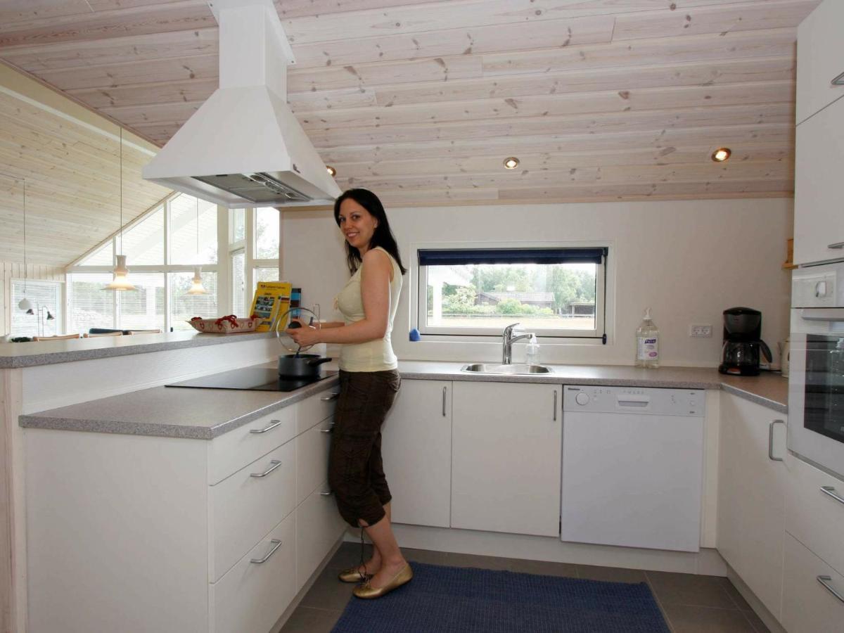 10 Person Holiday Home In R Dby Kramnitse Exterior photo