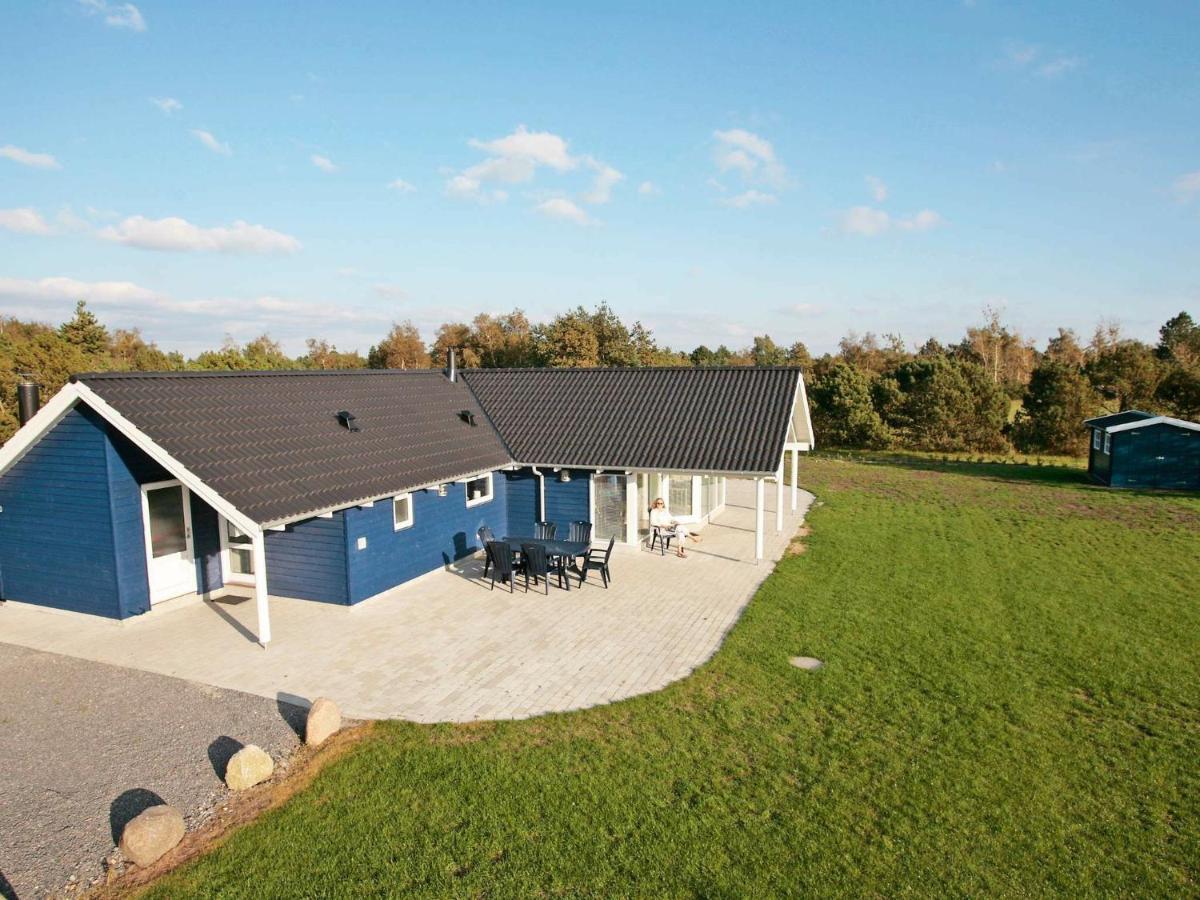 10 Person Holiday Home In R Dby Kramnitse Exterior photo