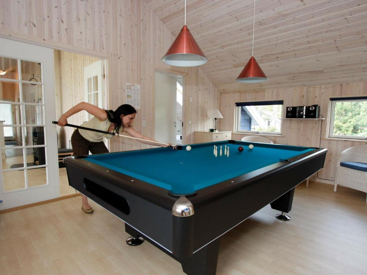 10 Person Holiday Home In R Dby Kramnitse Exterior photo