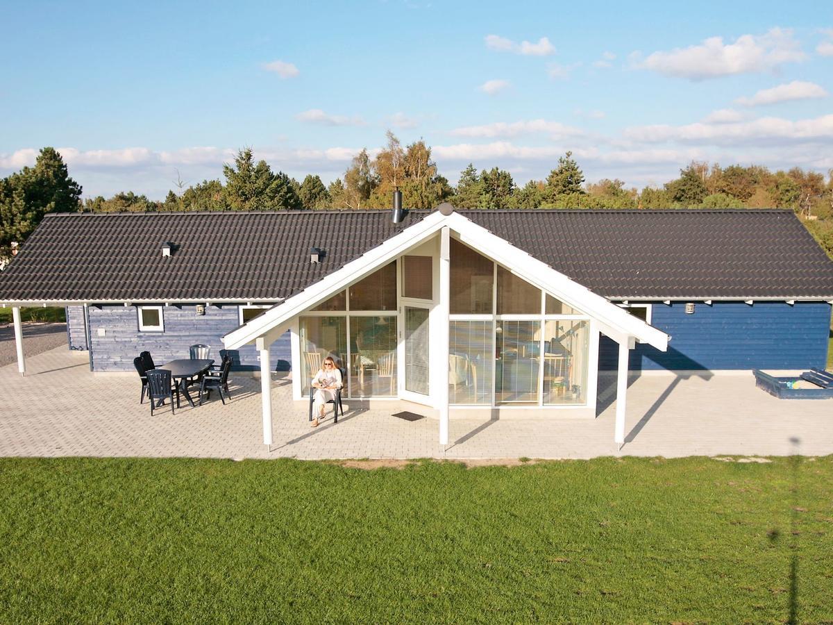 10 Person Holiday Home In R Dby Kramnitse Exterior photo