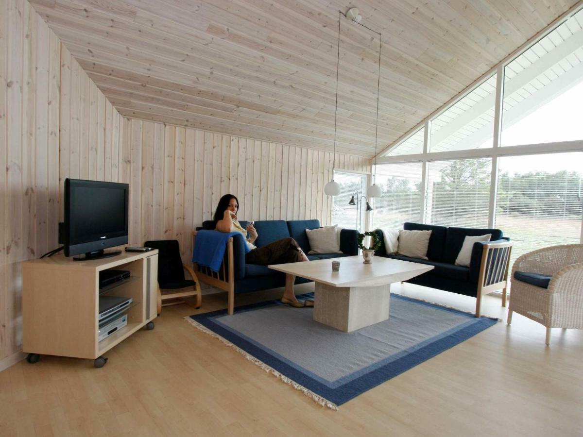 10 Person Holiday Home In R Dby Kramnitse Exterior photo
